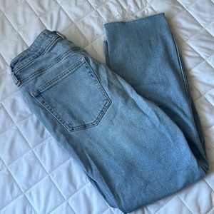 Hollister ultra high-rise vintage straight size: 3 short w26 L25